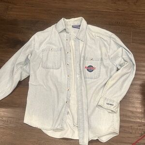 Hard Rock Cafe Men's Light Blue Casual Shirt